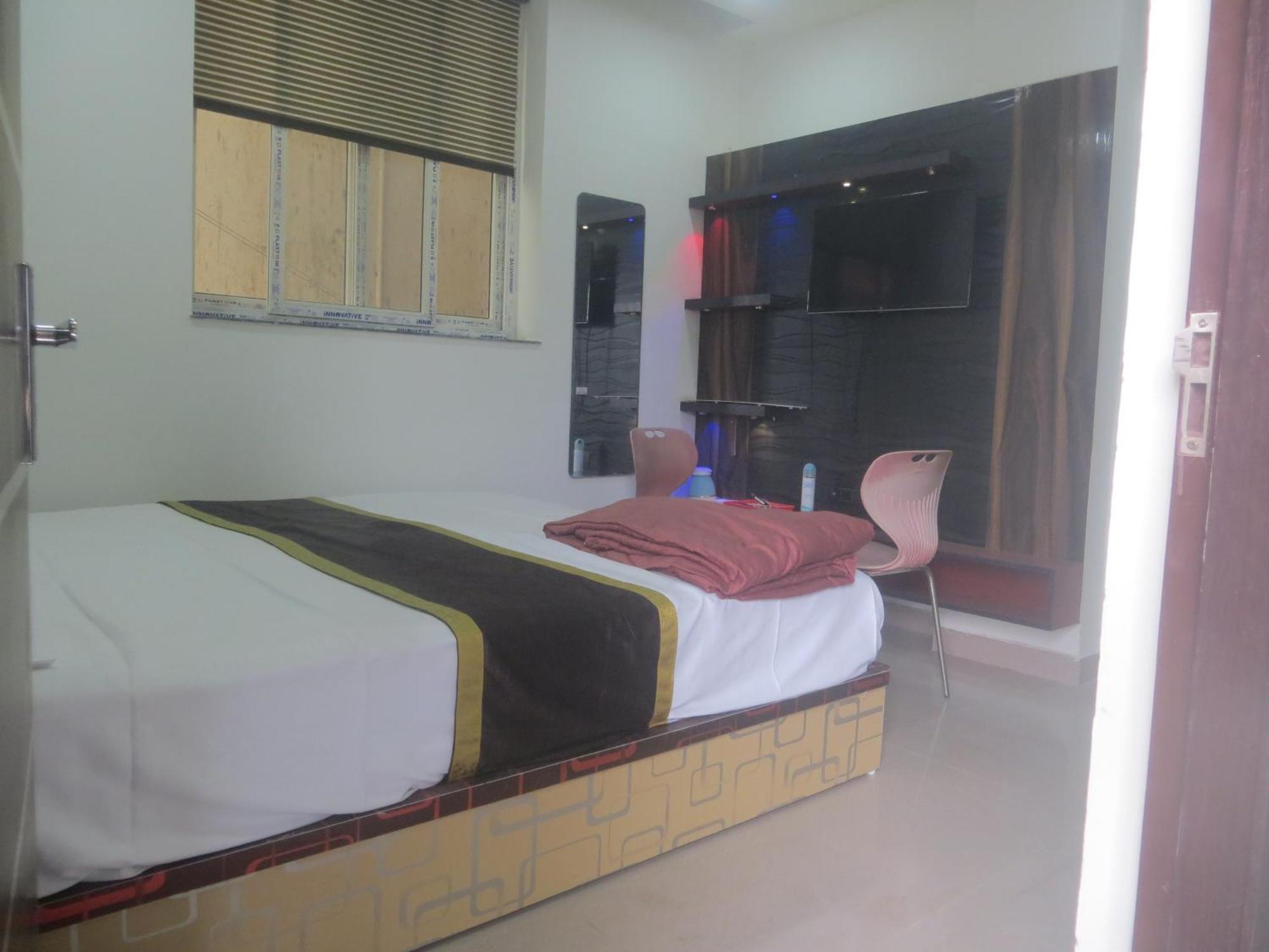 Rajmahal Resort Banquet Hall And Hotel Patna  Kültér fotó